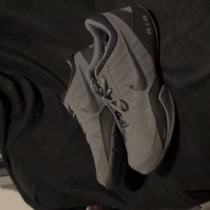 Nike Air Ring Leader Low Men's 12 US